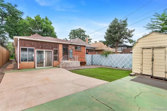 $4,000 | 2742 West Denver Place, Denver, CO 80211