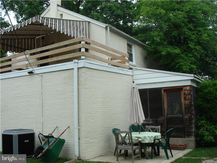 25 Bennett Road Springfield, PA 19064 - Photo 4 of 16