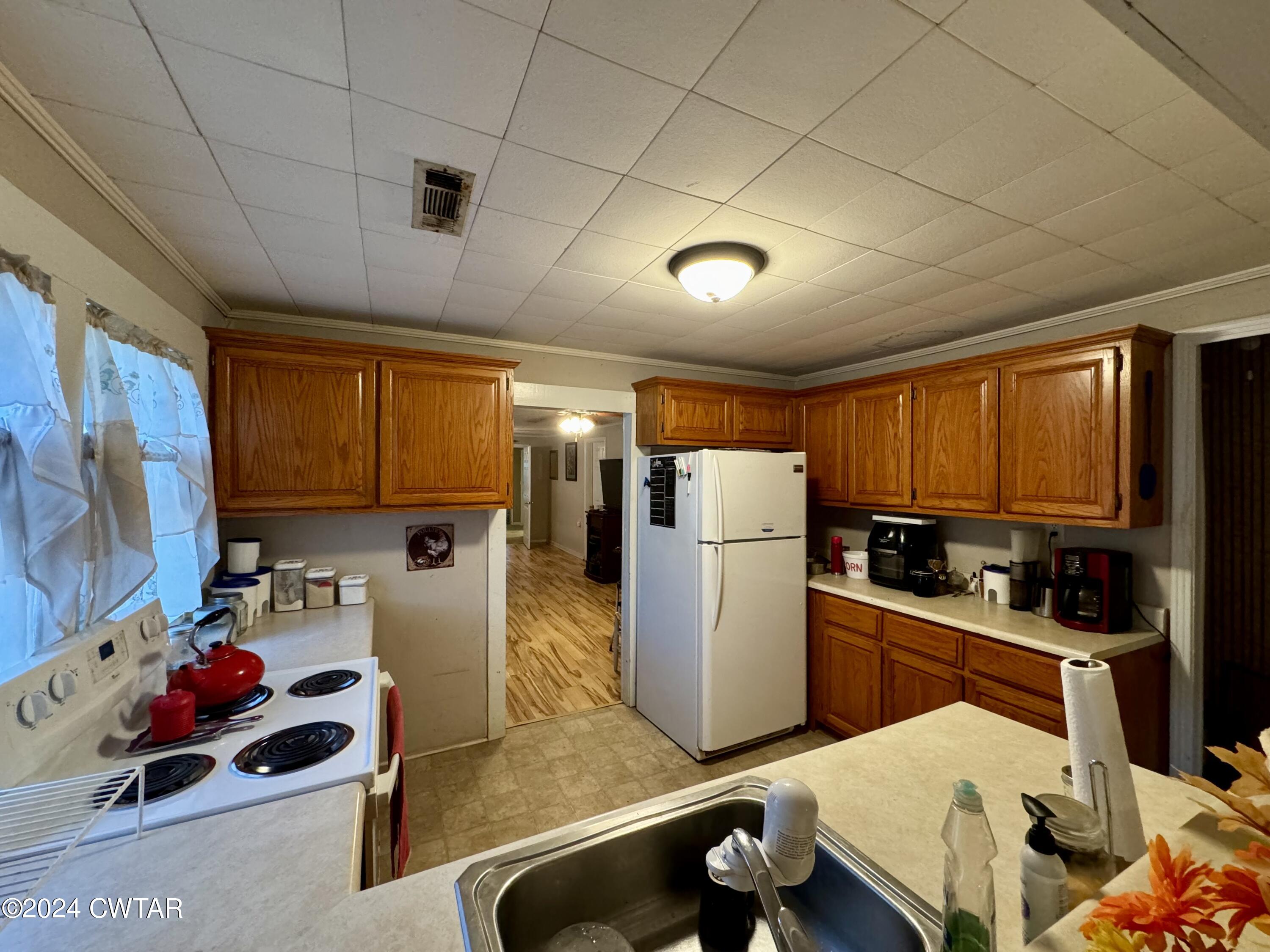 1821 Lawton Road Selmer, TN 38375 - Photo 9 of 29 IMG_3575