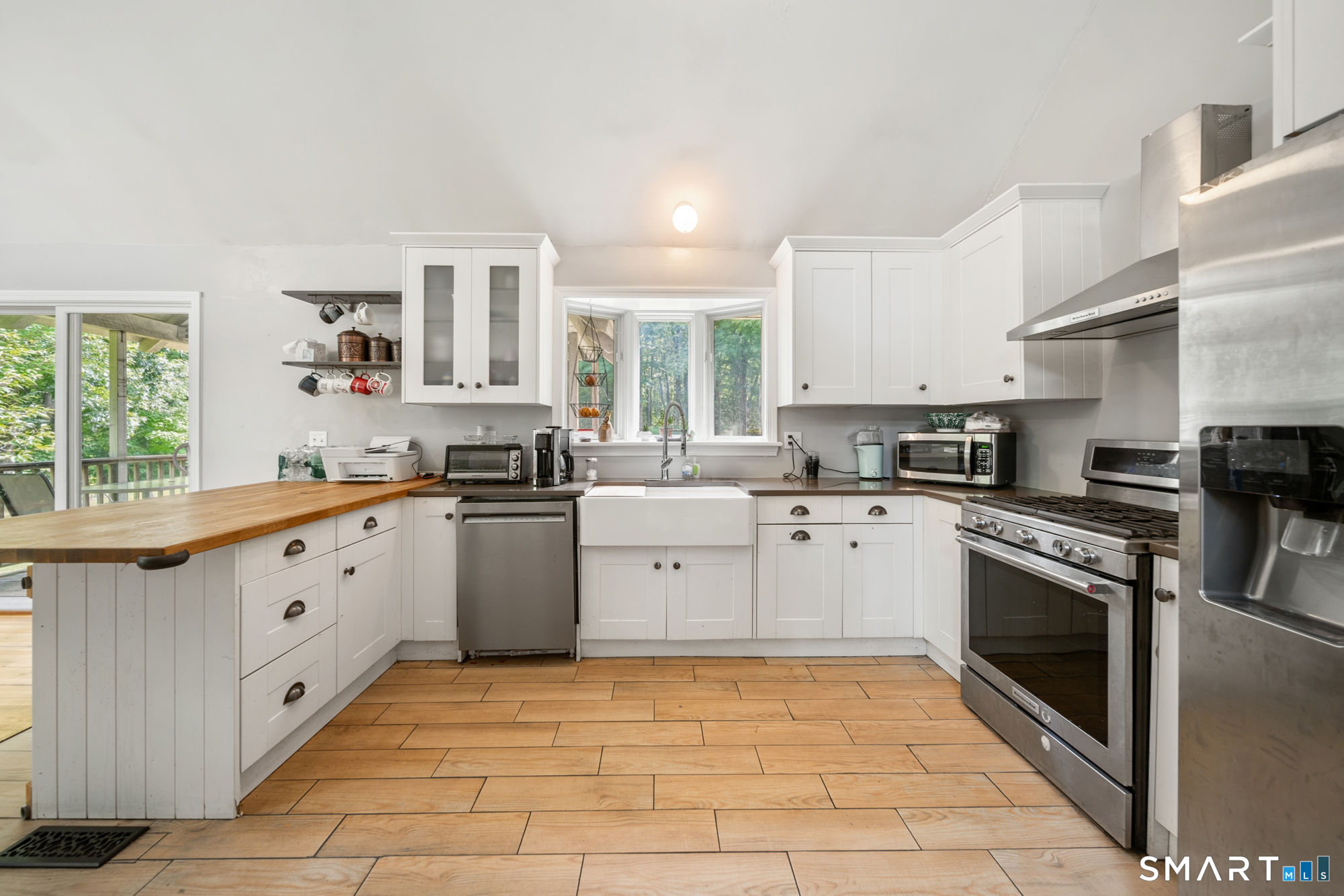 189 Flanders Road Bethlehem, CT 06751 - Photo 10 of 40 Gallery Image 10