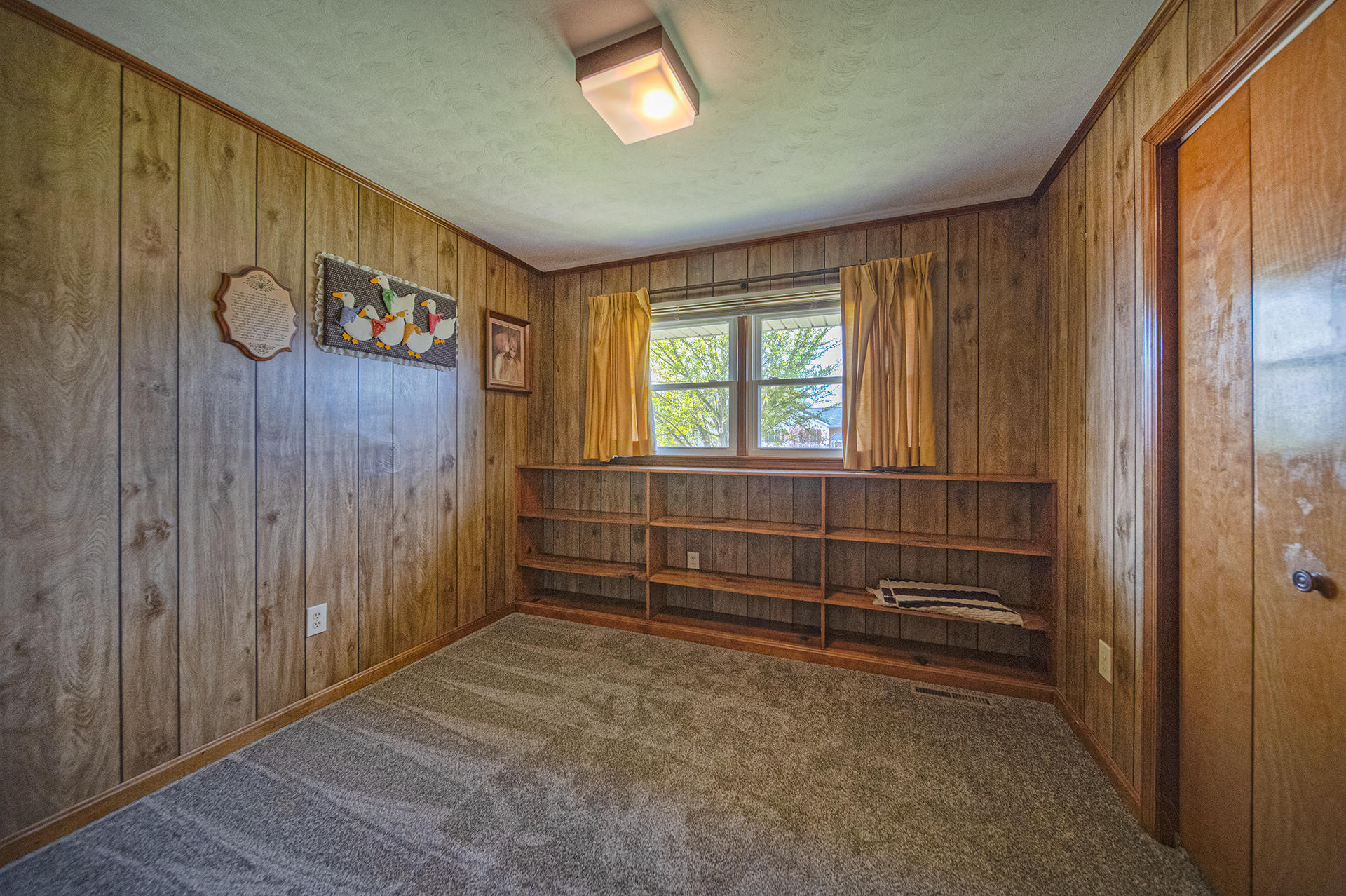 528 Ridgecrest Lane Roanoke, VA 24019 - Photo 12 of 26 Bedroom 2