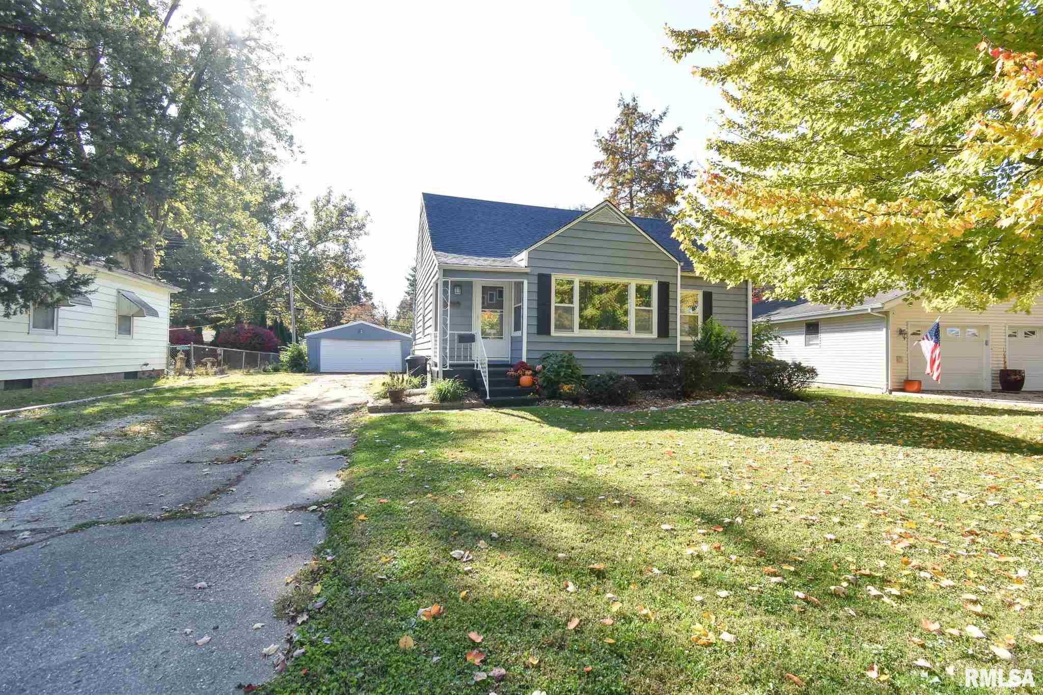3707 East Hooker Street Springfield, IL 62703 - Photo 1 of 20 Gallery Image 1