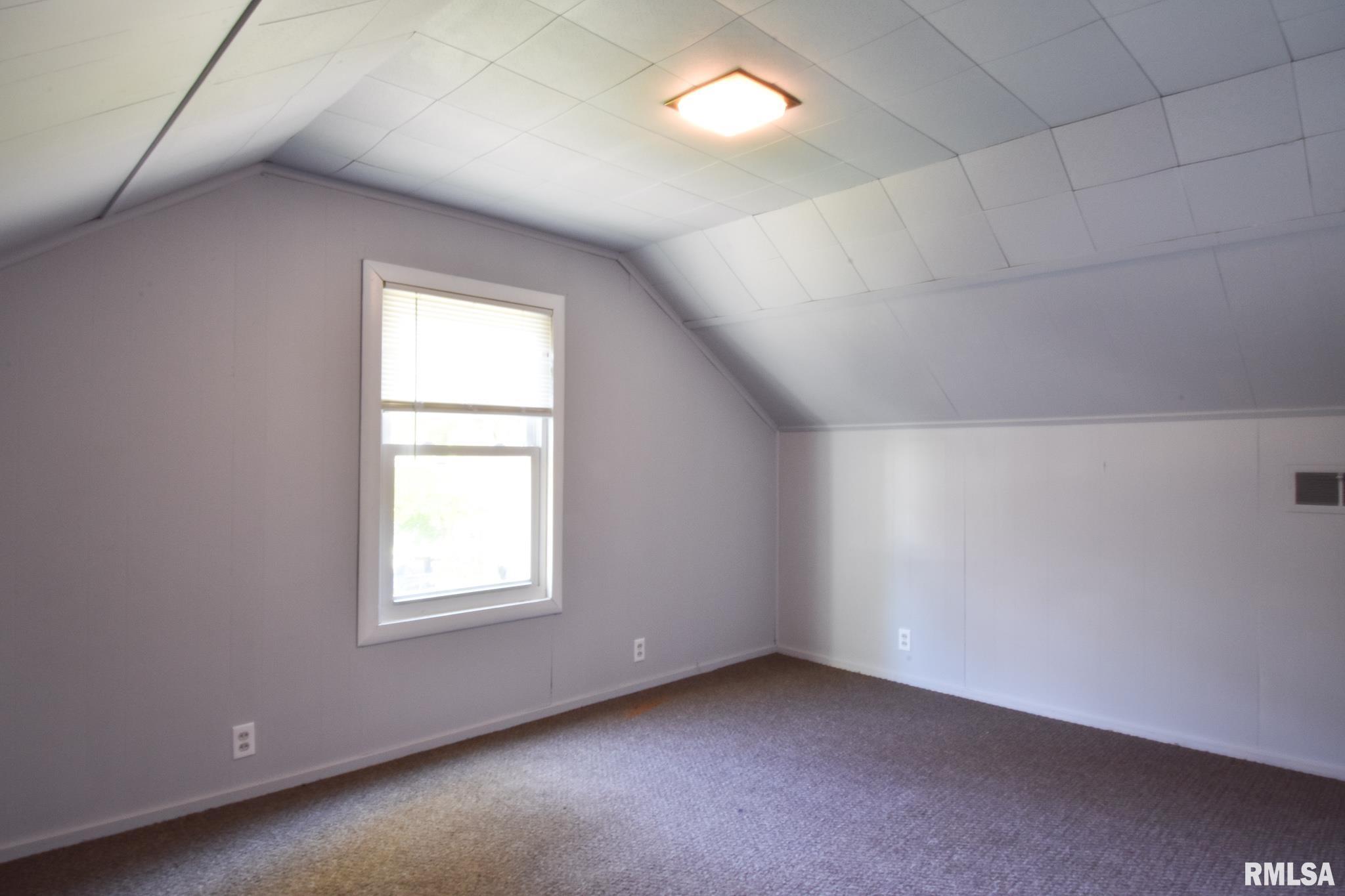 3707 East Hooker Street Springfield, IL 62703 - Photo 14 of 20 Gallery Image 14