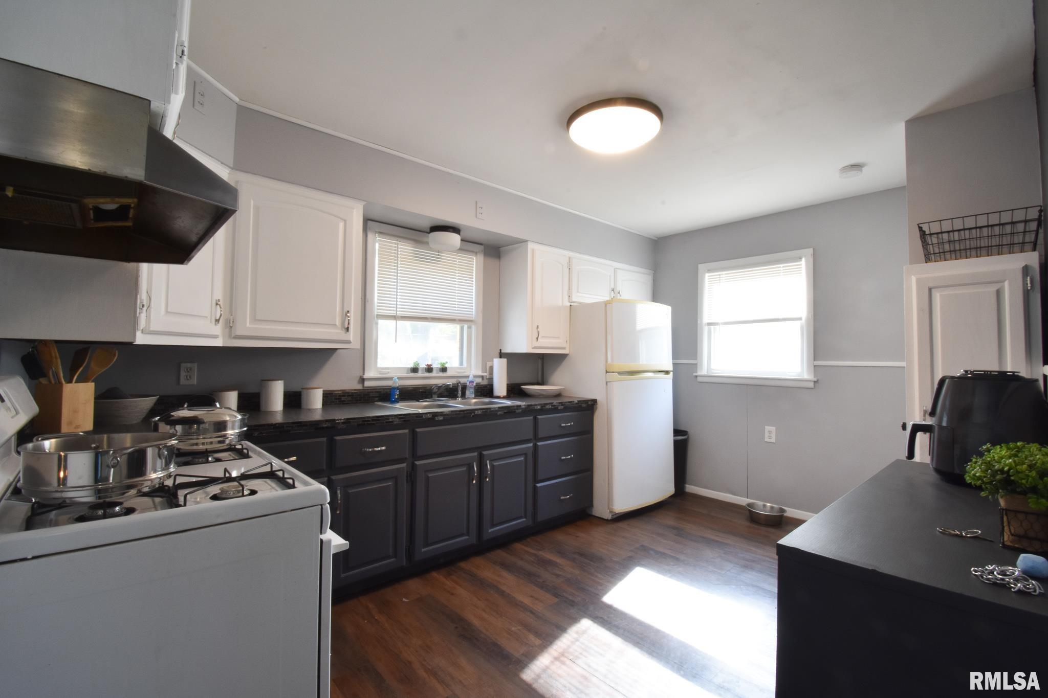 3707 East Hooker Street Springfield, IL 62703 - Photo 5 of 20 Gallery Image 5