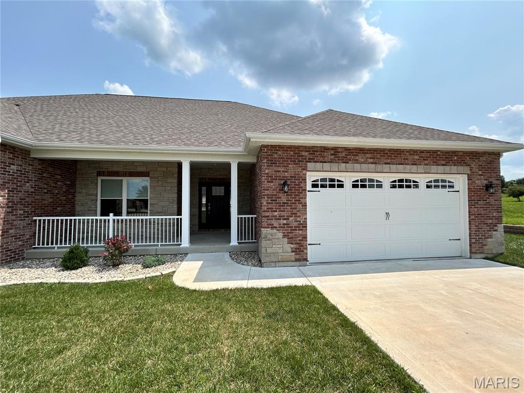 826 Destiny Drive Villa Ridge, MO 63089 - Photo 3 of 50