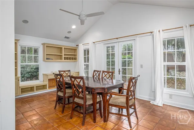 $615,000 | 9 Dr Louis Way, Savannah, GA 31411