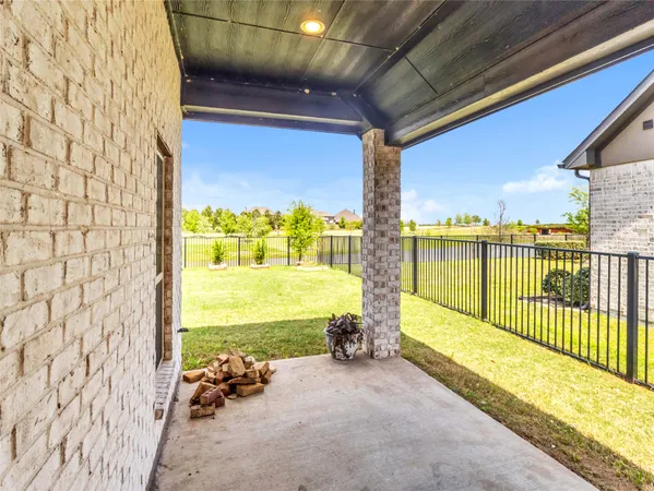 $2,500 | 21022 Camberwell Beauty Lane, Cypress, TX 77433