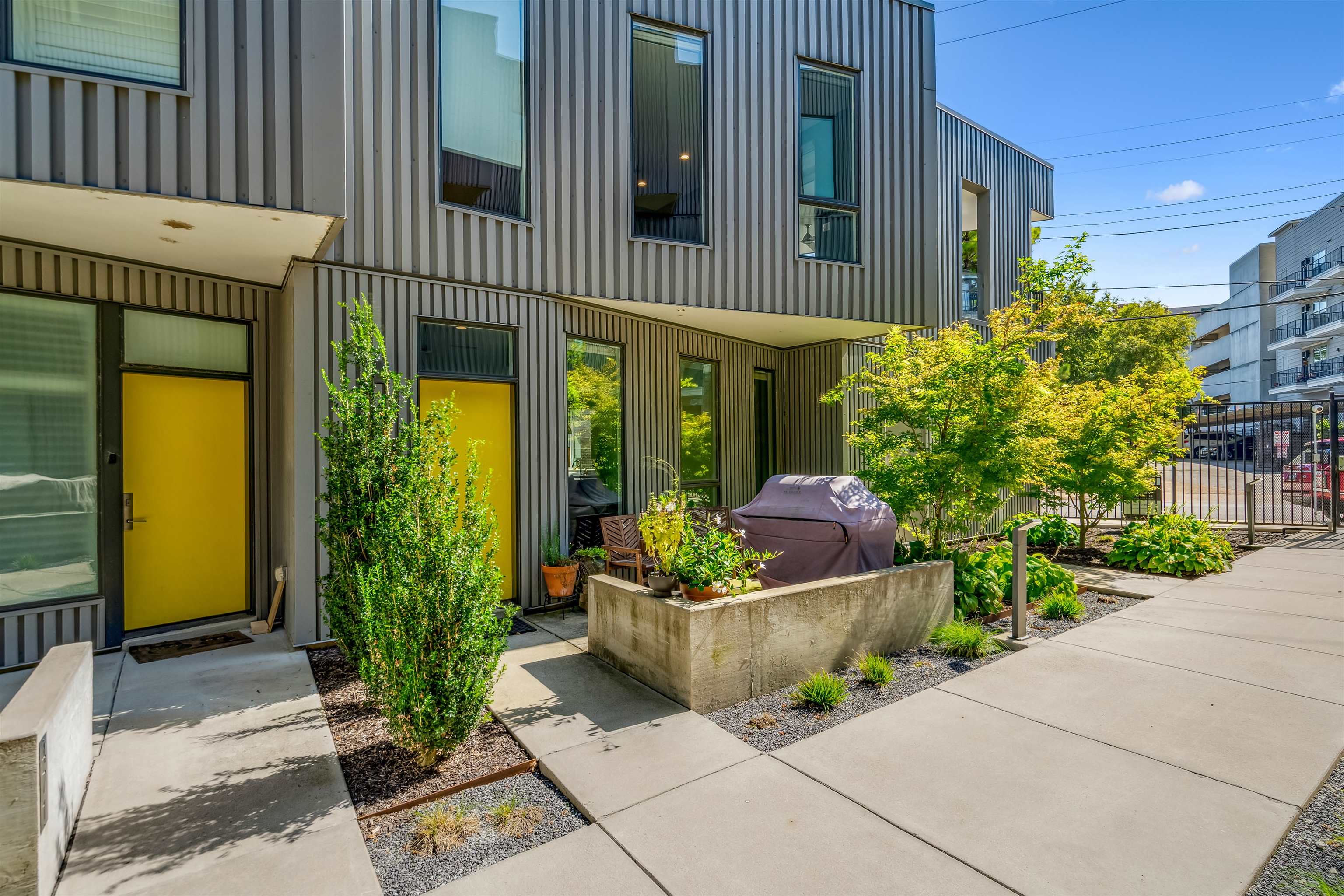 a house view with a outdoor space