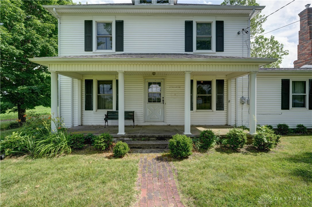 8150 Snake Road Dayton, OH 45426 - Photo 2 of 48