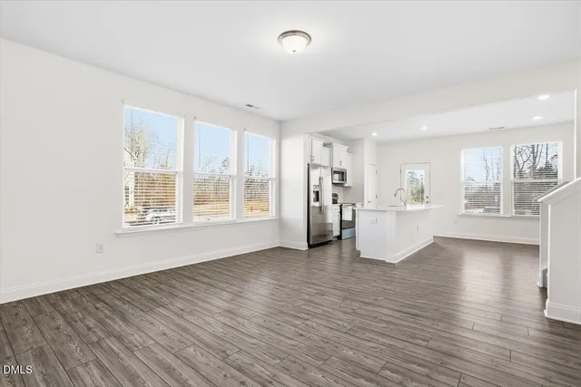 $300,000 | 11 Wildflower Circle, Clayton, NC 27520