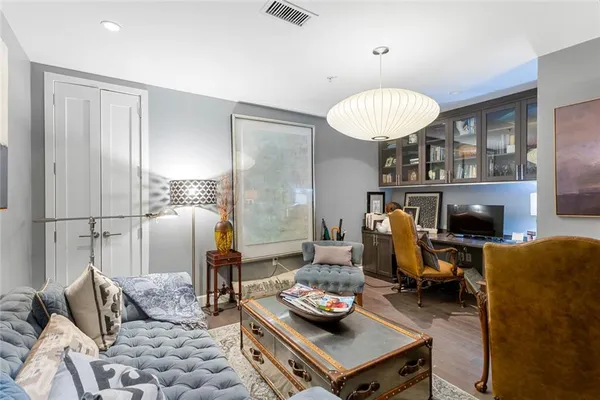 $699,000 | 1820 Peachtree Road Northwest, Unit 402, Atlanta, GA 30309