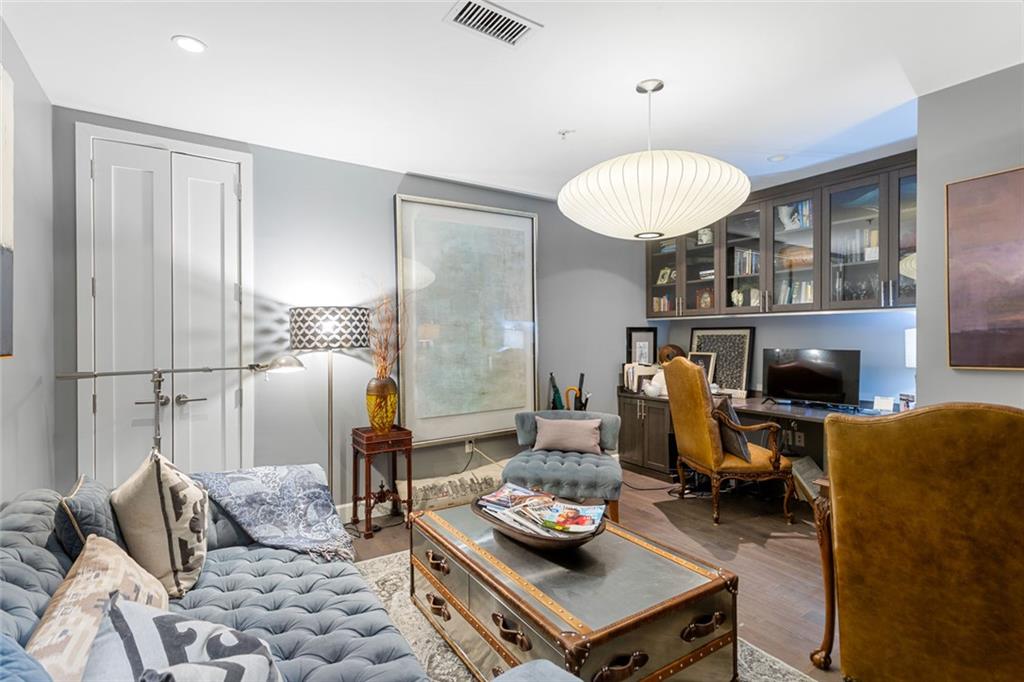 1820 Peachtree Road Northwest, Unit 402 Atlanta, GA 30309 - Photo 20 of 33