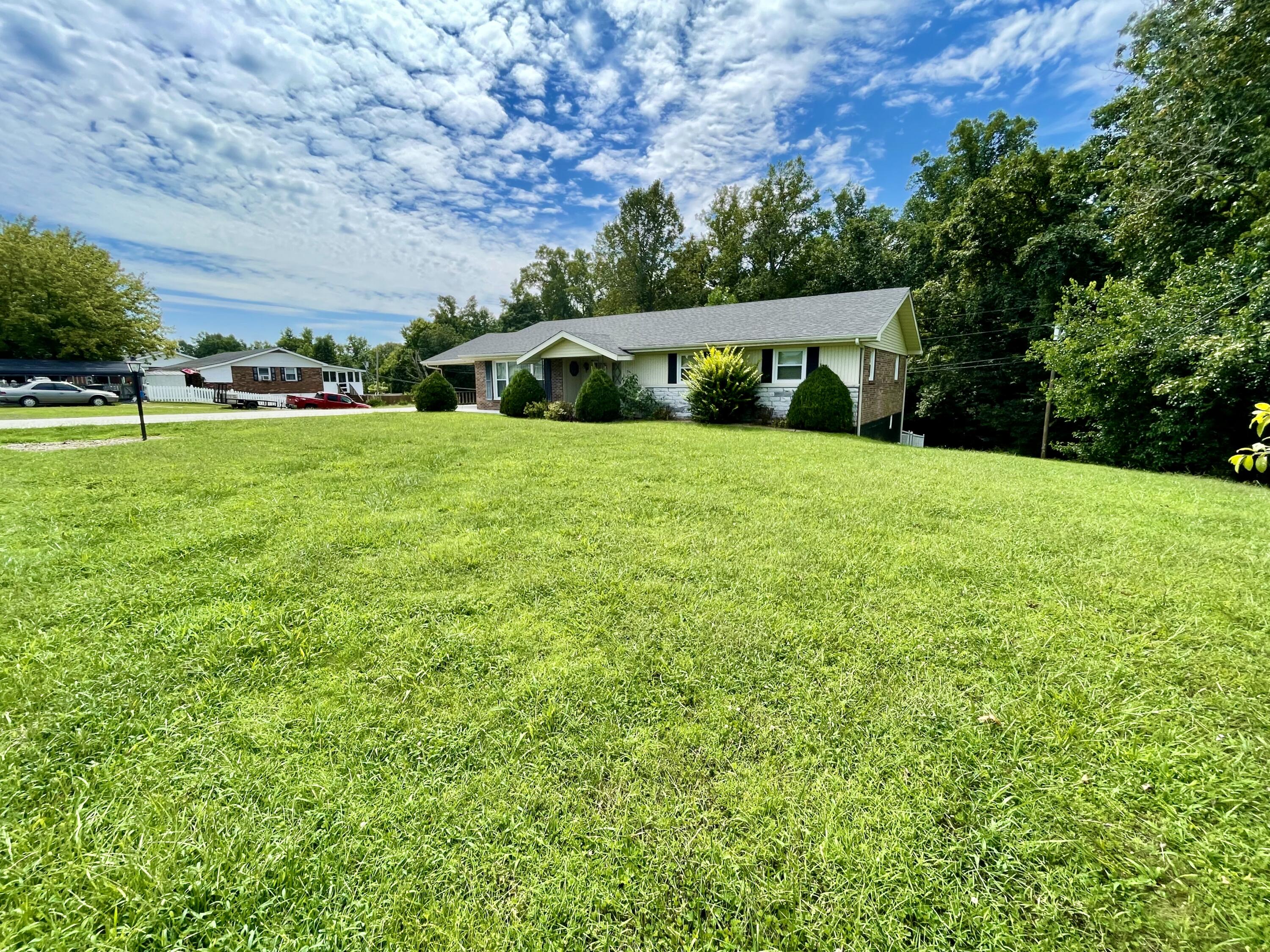 129 Sand Hill Church Road Irvine, KY 40336 - Photo 5 of 58 39402C8A-0412-409D-A201-BA5351DA4A0A_1_2