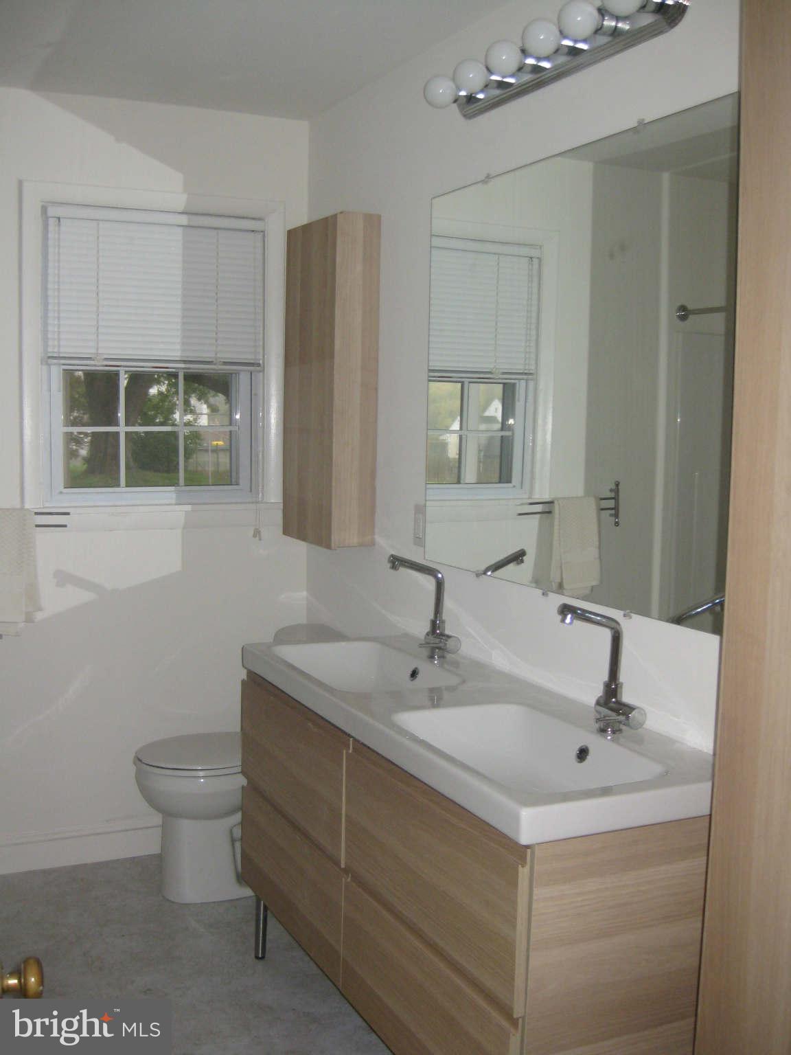 3 Mansion Road Linthicum Heights, MD 21090 - Photo 8 of 29 Bath