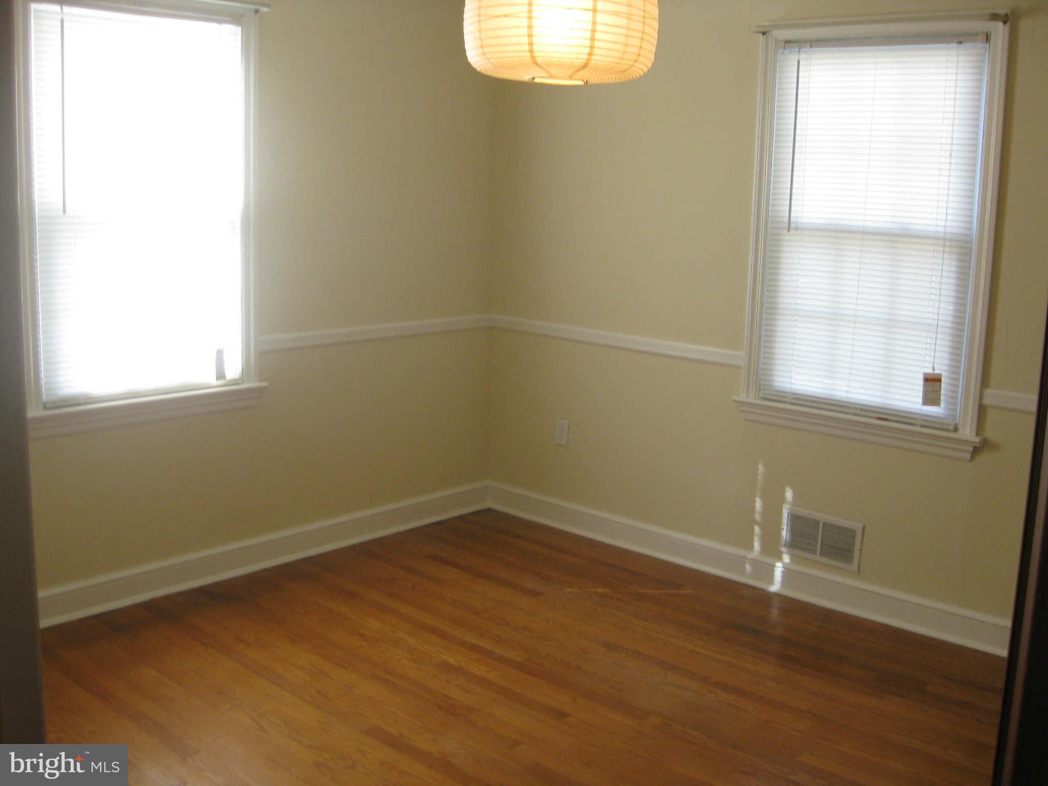 3 Mansion Road Linthicum Heights, MD 21090 - Photo 10 of 29 Dining Room