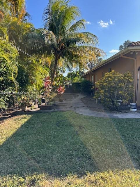 10601 Southwest 128th Street Miami, FL 33176 - Photo 6 of 30 a view of a backyard
