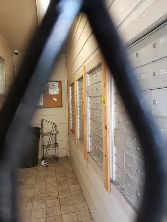 $1,500 | 2277 South Kirkwood Road, Unit 1115, Houston, TX 77077