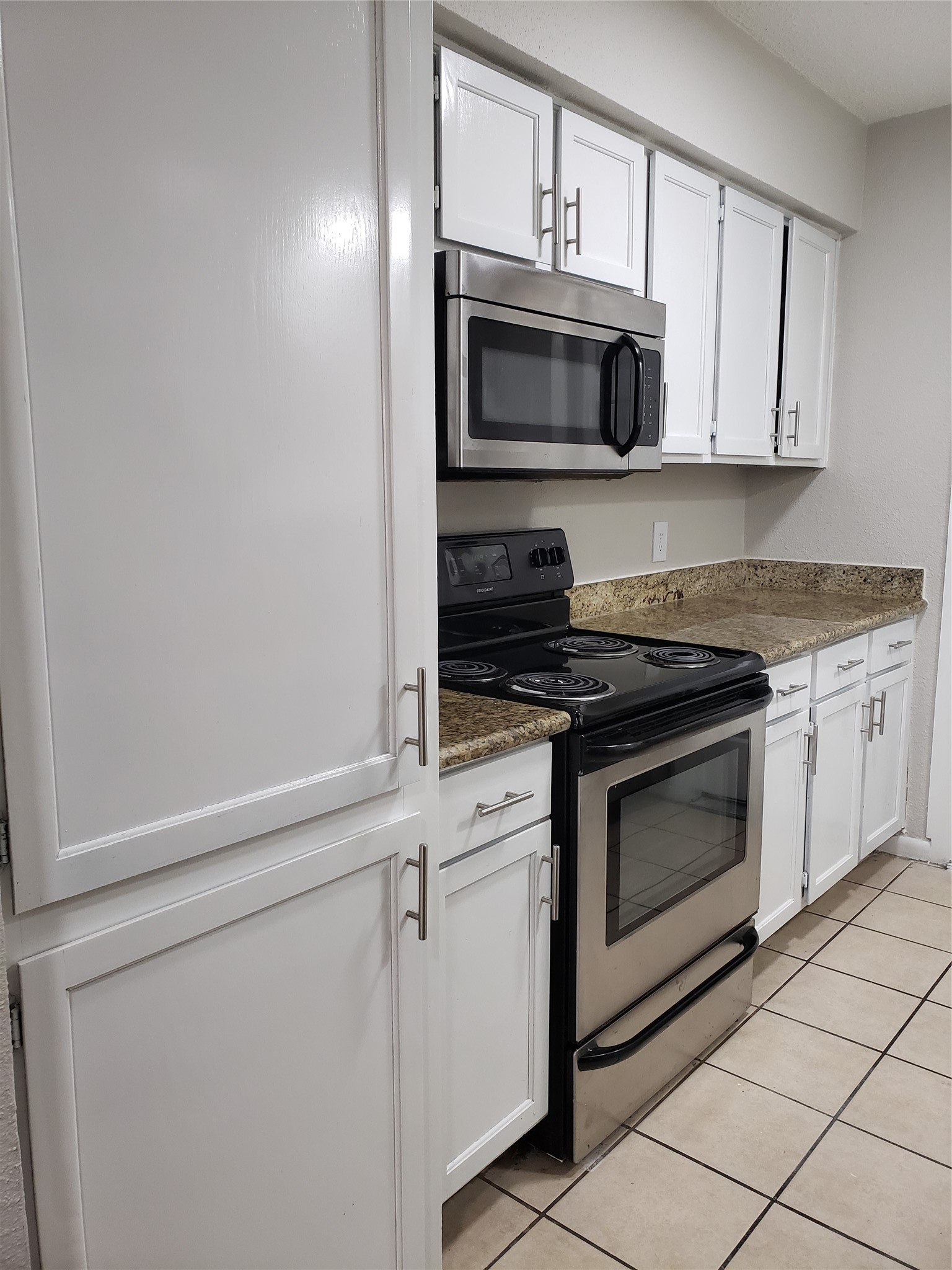 2277 South Kirkwood Road, Unit 1115 Houston, TX 77077 - Photo 7 of 25
