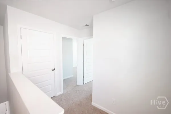 $2,400 | 112 Red Admiral Lane, Savannah, GA 31419