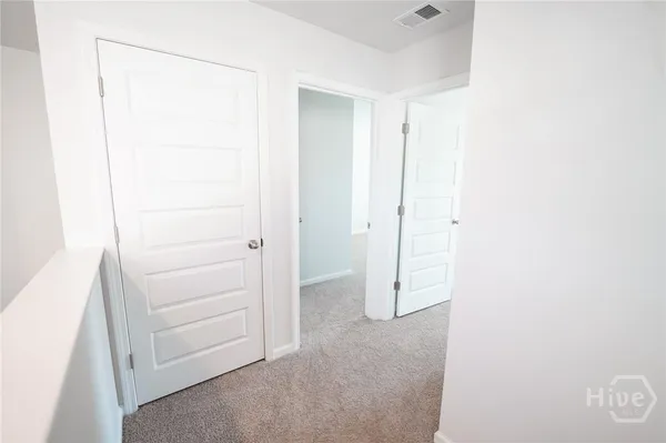 $2,400 | 112 Red Admiral Lane, Savannah, GA 31419