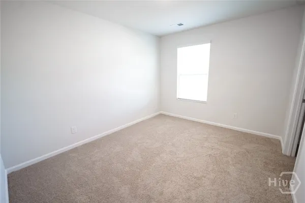 $2,400 | 112 Red Admiral Lane, Savannah, GA 31419