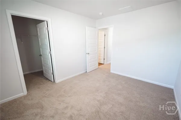 $2,400 | 112 Red Admiral Lane, Savannah, GA 31419