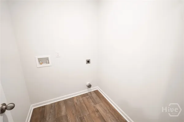 $2,400 | 112 Red Admiral Lane, Savannah, GA 31419