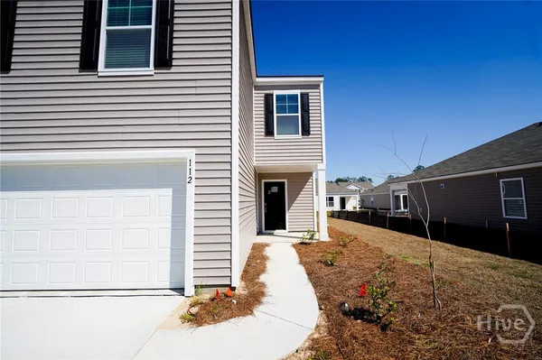$2,400 | 112 Red Admiral Lane, Savannah, GA 31419