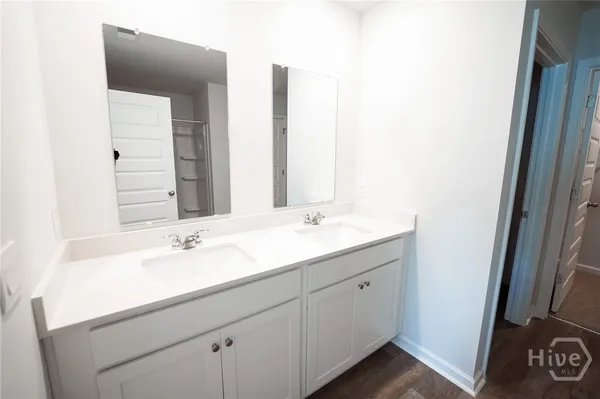 $2,400 | 112 Red Admiral Lane, Savannah, GA 31419