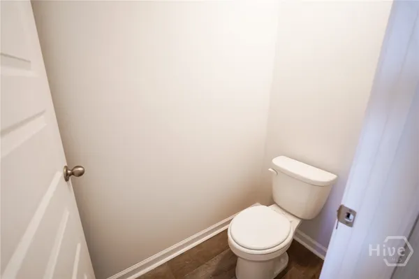 $2,400 | 112 Red Admiral Lane, Savannah, GA 31419