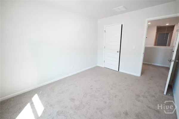 $2,400 | 112 Red Admiral Lane, Savannah, GA 31419