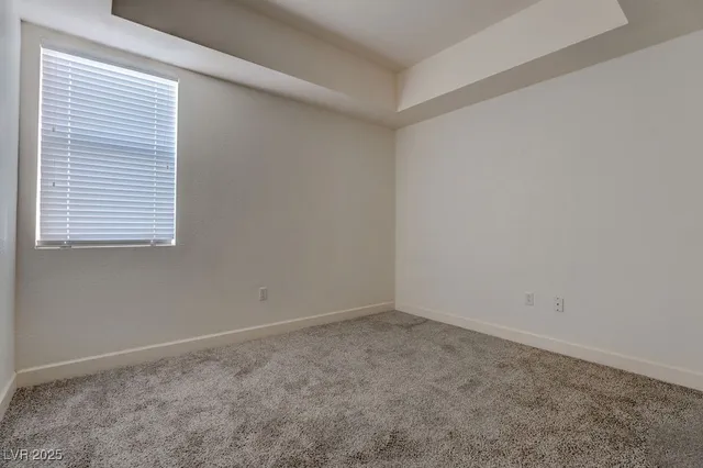 $1,600 | 59 East Agate Avenue, Unit 403, Las Vegas, NV 89123