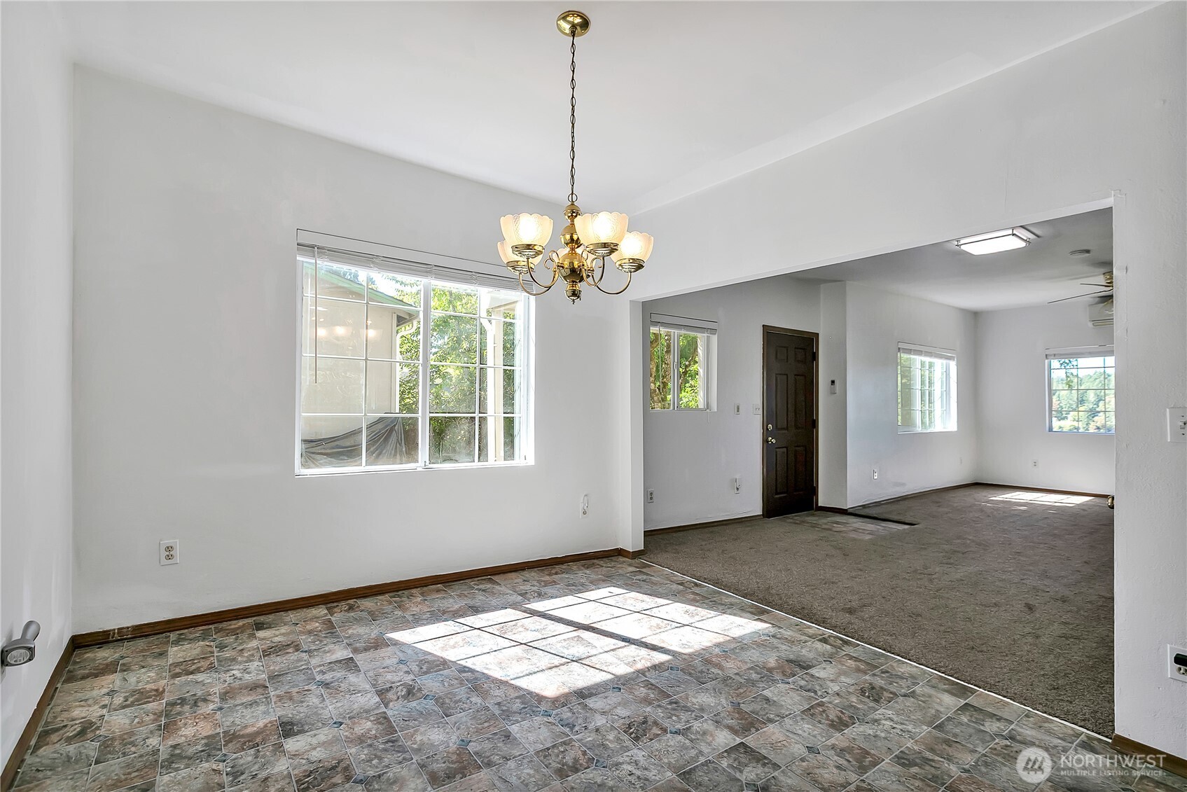 3253 Southeast Arcadia Road Shelton, WA 98584 - Photo 11 of 39 a view of a room with window and chandelier