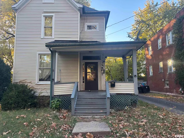 $40,000 | 1313 North Ellis Street, Peoria, IL 61606