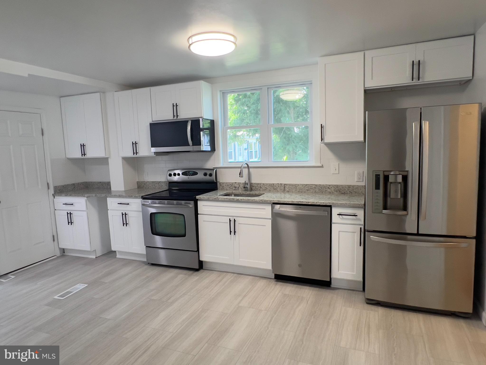 422 Willis Street Cambridge, MD 21613 - Photo 9 of 19