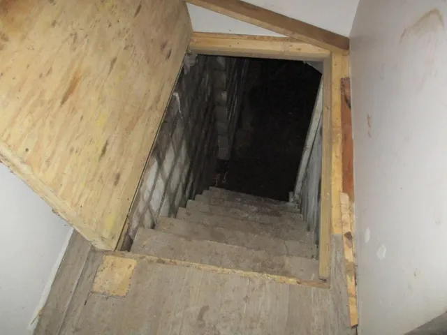 $118,800 | 2067 Nokomis Avenue, St. Paul, MN 55119