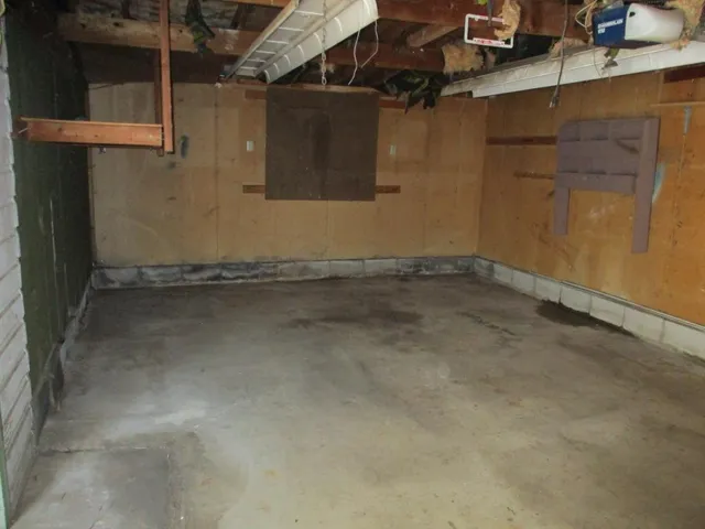 $118,800 | 2067 Nokomis Avenue, St. Paul, MN 55119