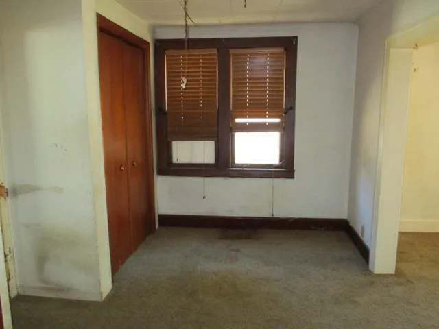 $118,800 | 2067 Nokomis Avenue, St. Paul, MN 55119