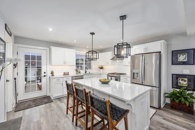 $595,000 | 4707 Macatawa Legends Boulevard, Holland, MI 49424