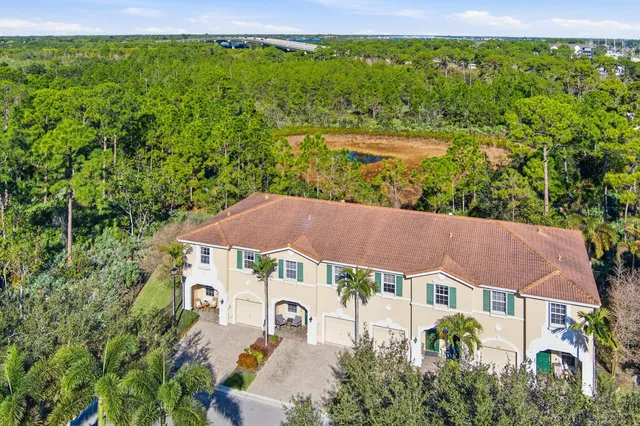 $350,000 | 75 Southwest Squirrel Nest Way, Stuart, FL 34997