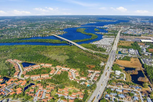 $350,000 | 75 Southwest Squirrel Nest Way, Stuart, FL 34997