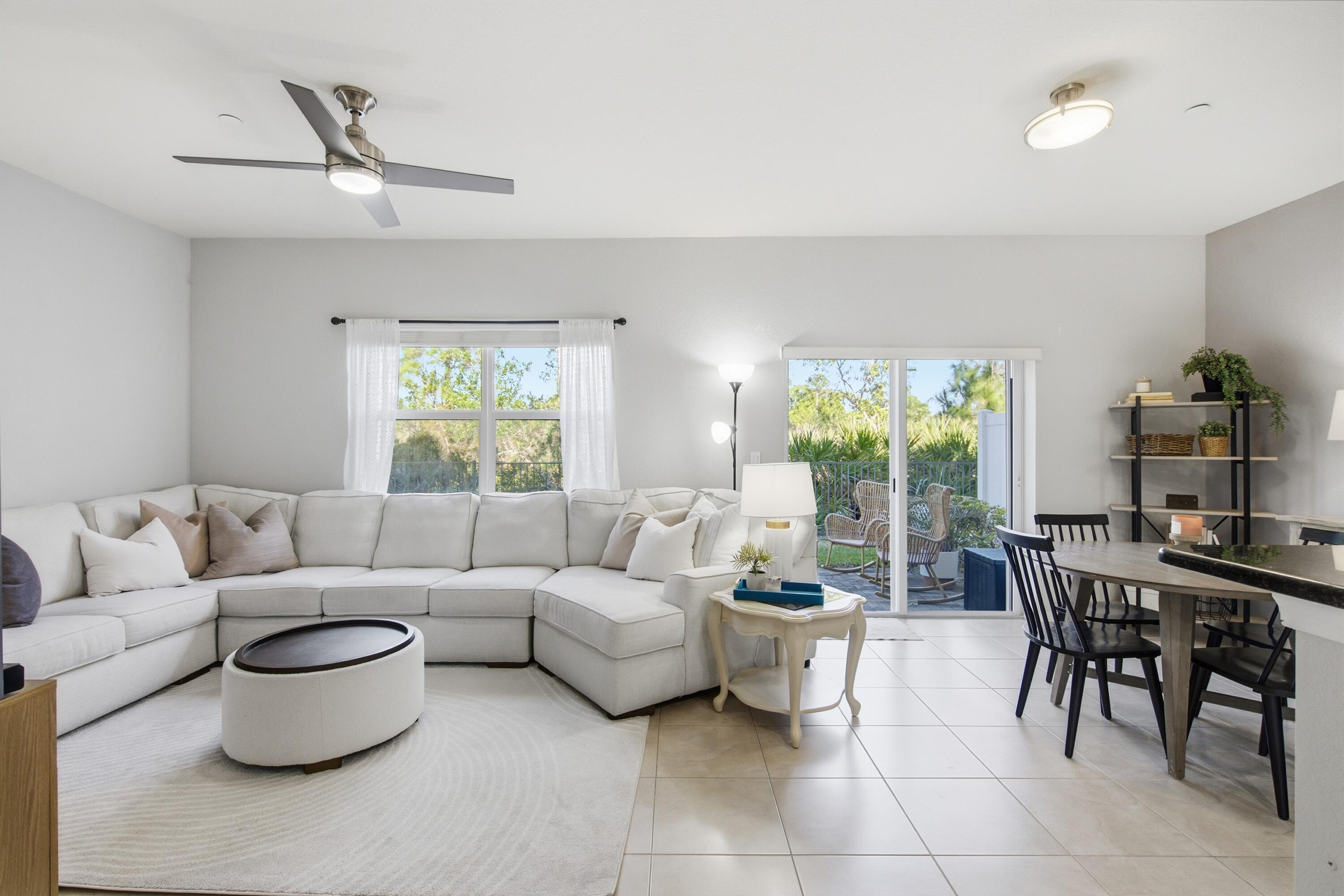 75 Southwest Squirrel Nest Way Stuart, FL 34997 - Photo 4 of 45 75_SW_Squirrel_Nest_Way_018