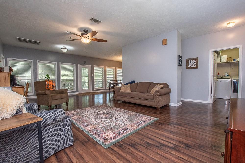 167 Garza Pollock, LA 71467 - Photo 9 of 31 Gallery Image 9