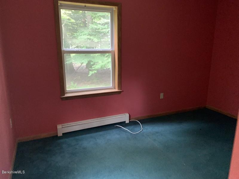 12 Quiet Knoll Road Stockbridge, MA 01266 - Photo 18 of 37
