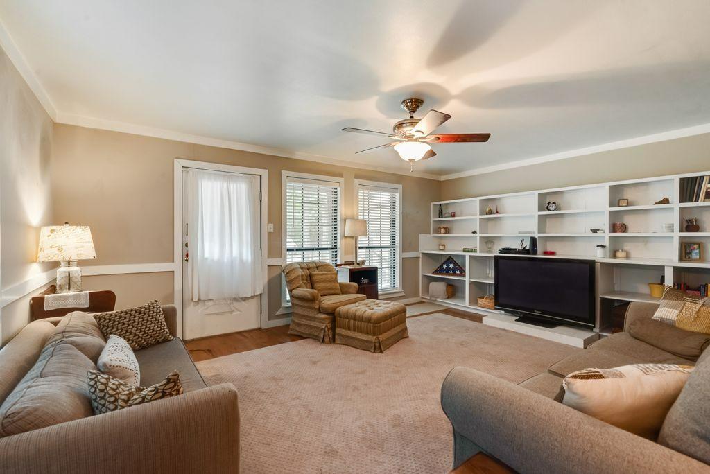 9875 Old Bridge Road Terrell, TX 75160 - Photo 5 of 40 a living room with furniture kitchen view and a window
