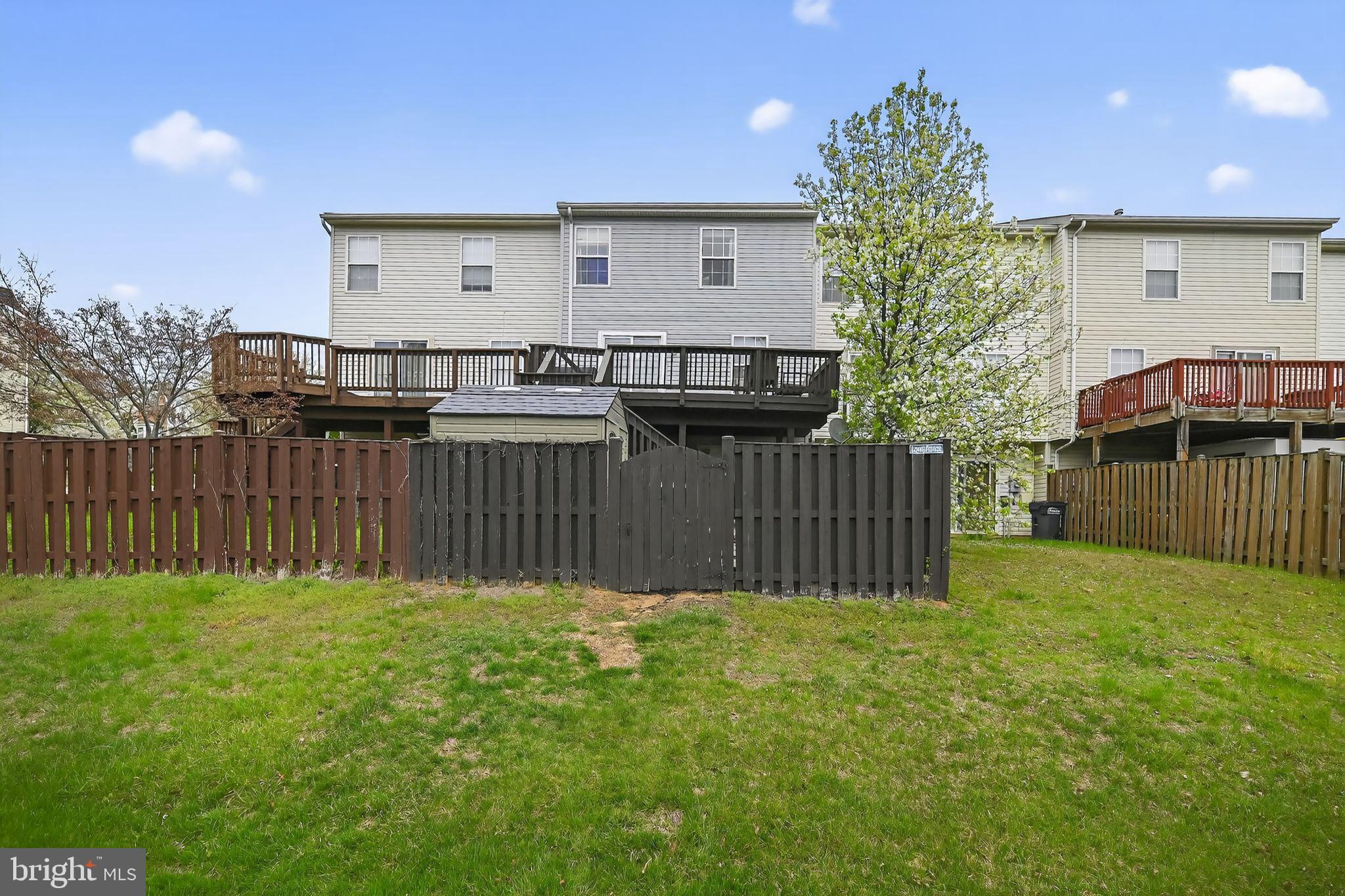 17326 Sligo Loop Dumfries, VA 22026 - Photo 19 of 34 a view of a house with backyard and sitting area
