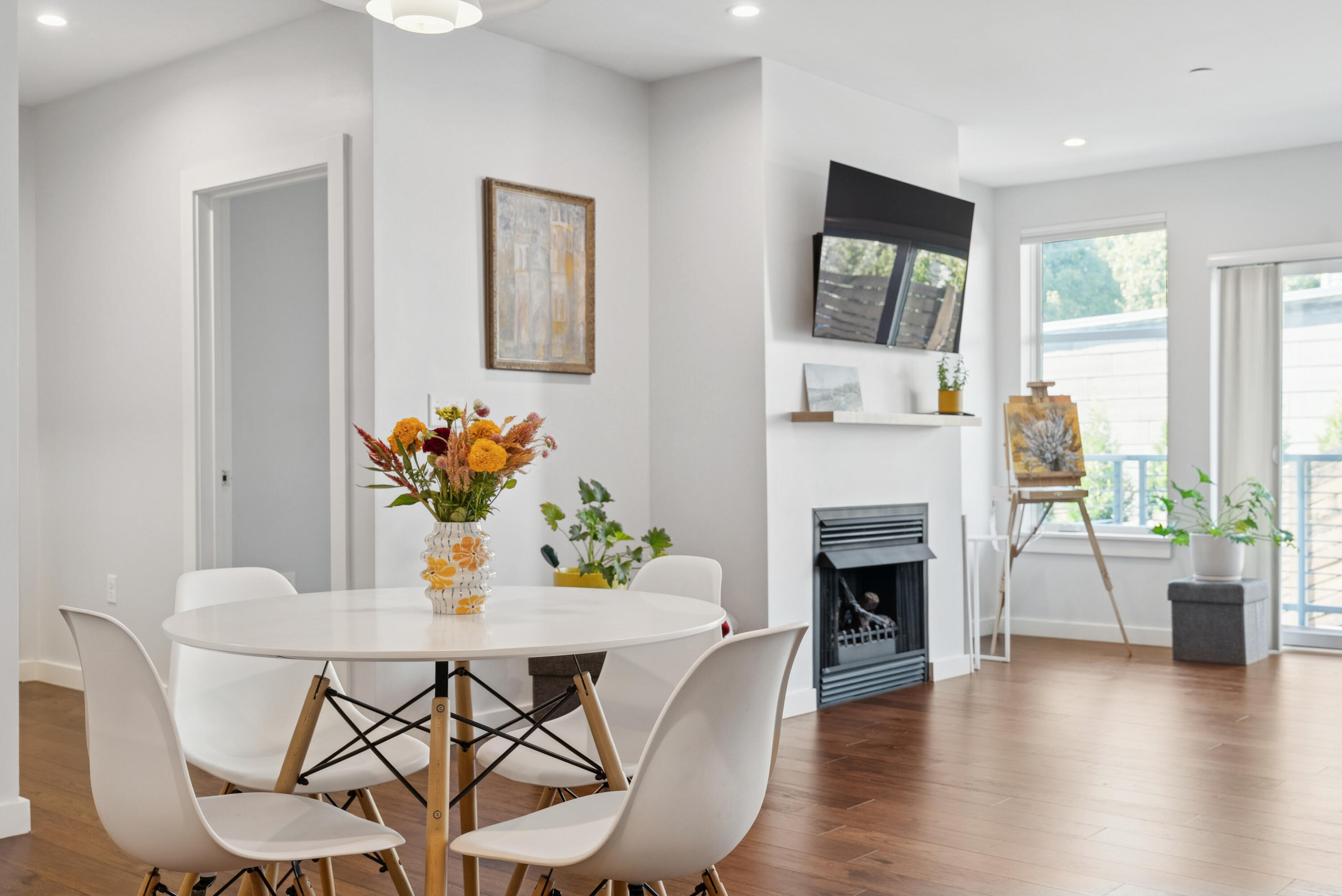 10 Hammond Street, Unit 103 Portland, ME 04101 - Photo 11 of 37 DSC04441