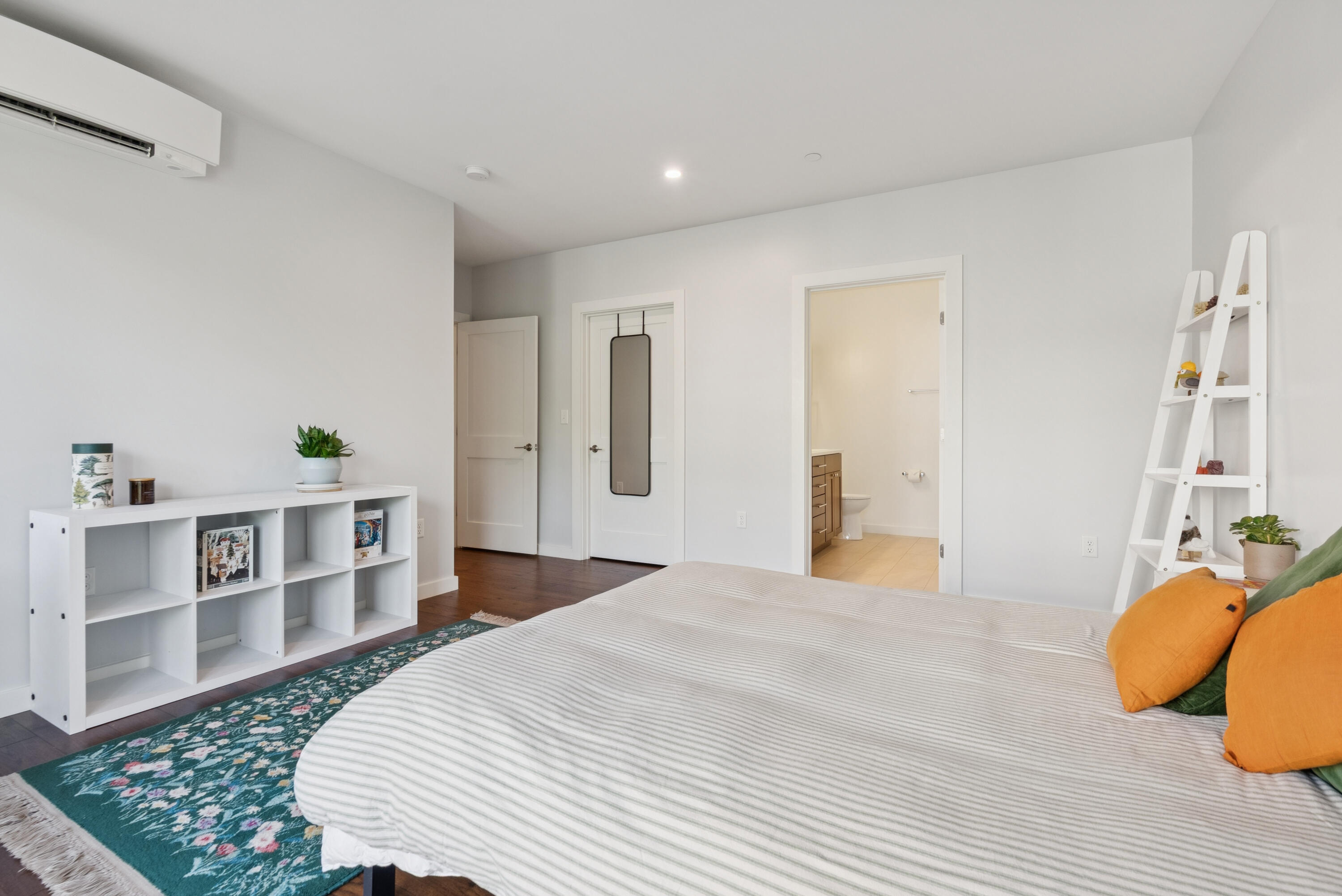 10 Hammond Street, Unit 103 Portland, ME 04101 - Photo 21 of 37 DSC04311