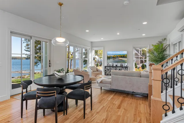 $2,250,000 | 451 Appletree Point Road, Burlington, VT 05408