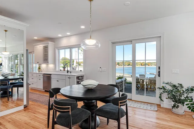 $2,250,000 | 451 Appletree Point Road, Burlington, VT 05408